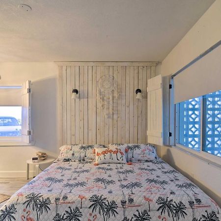 Idyllic Pass-A-Grille Studio - Walk To The Beach! St. Pete Beach Exterior photo