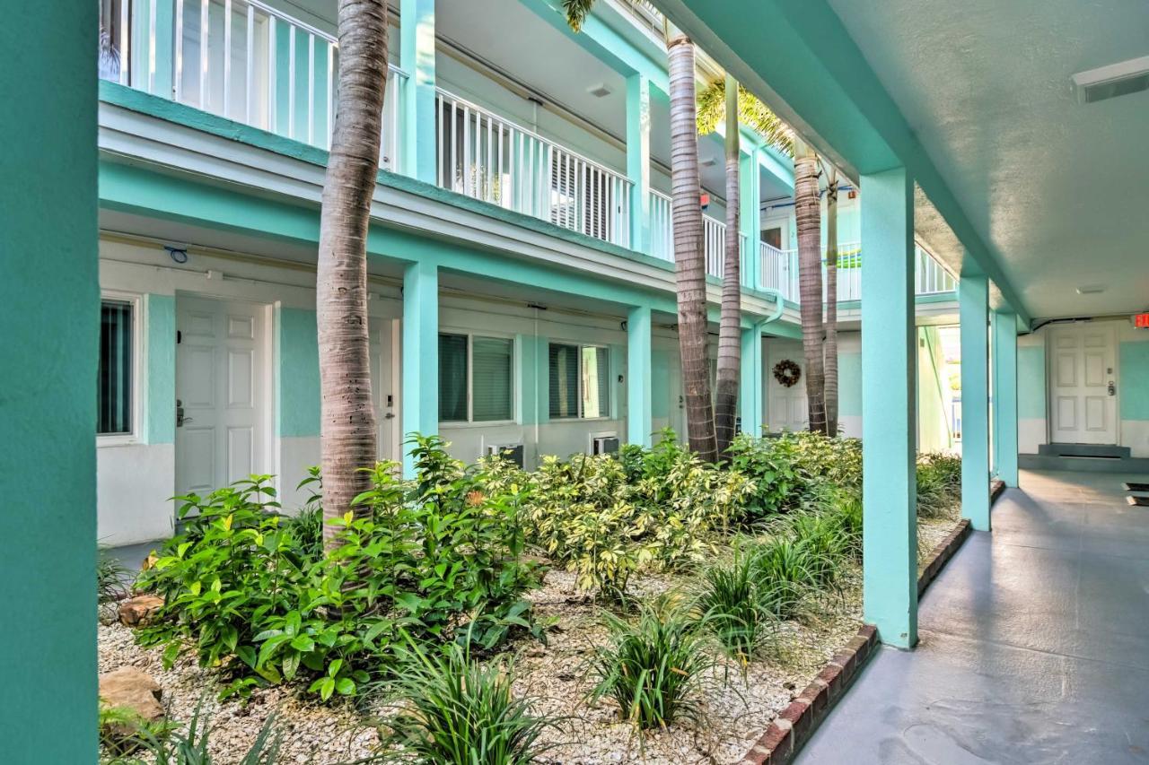 Idyllic Pass-A-Grille Studio - Walk To The Beach! St. Pete Beach Exterior photo