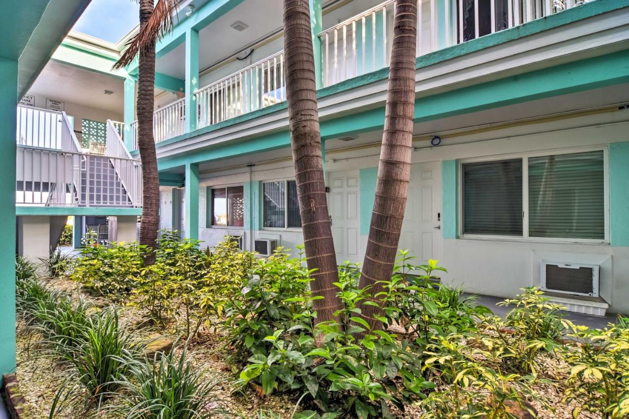Idyllic Pass-A-Grille Studio - Walk To The Beach! St. Pete Beach Exterior photo